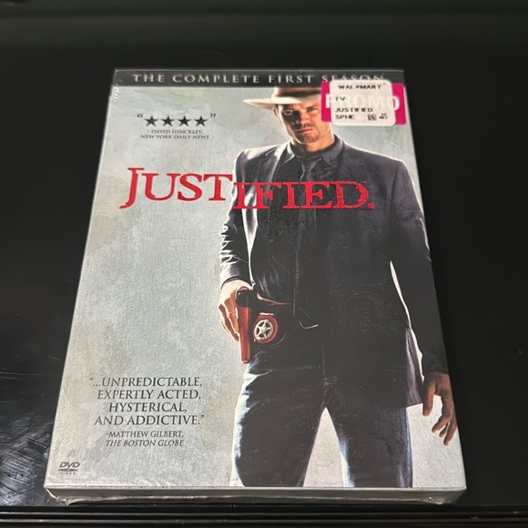 NIP Justified The Complete First Season Timothy Olyphant Never Opened - Picture 1 of 2